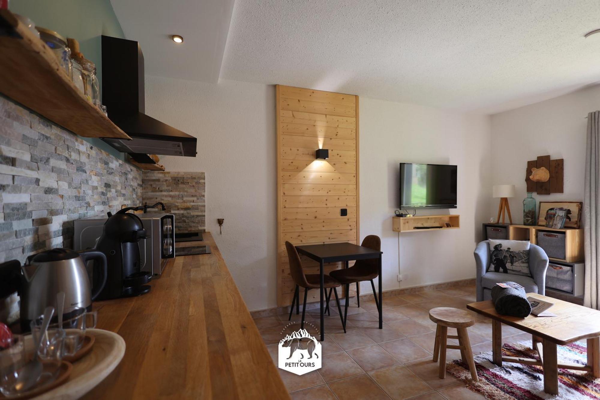 Le Petit Ours & Le Petit Cerf - Studios Vue Lac & Montagnes เลส์ อองเจลส์ ภายนอก รูปภาพ